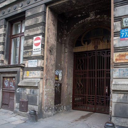 ŻEROMSKIEGO NAPISY , fot. ŁÓDŹ.PL